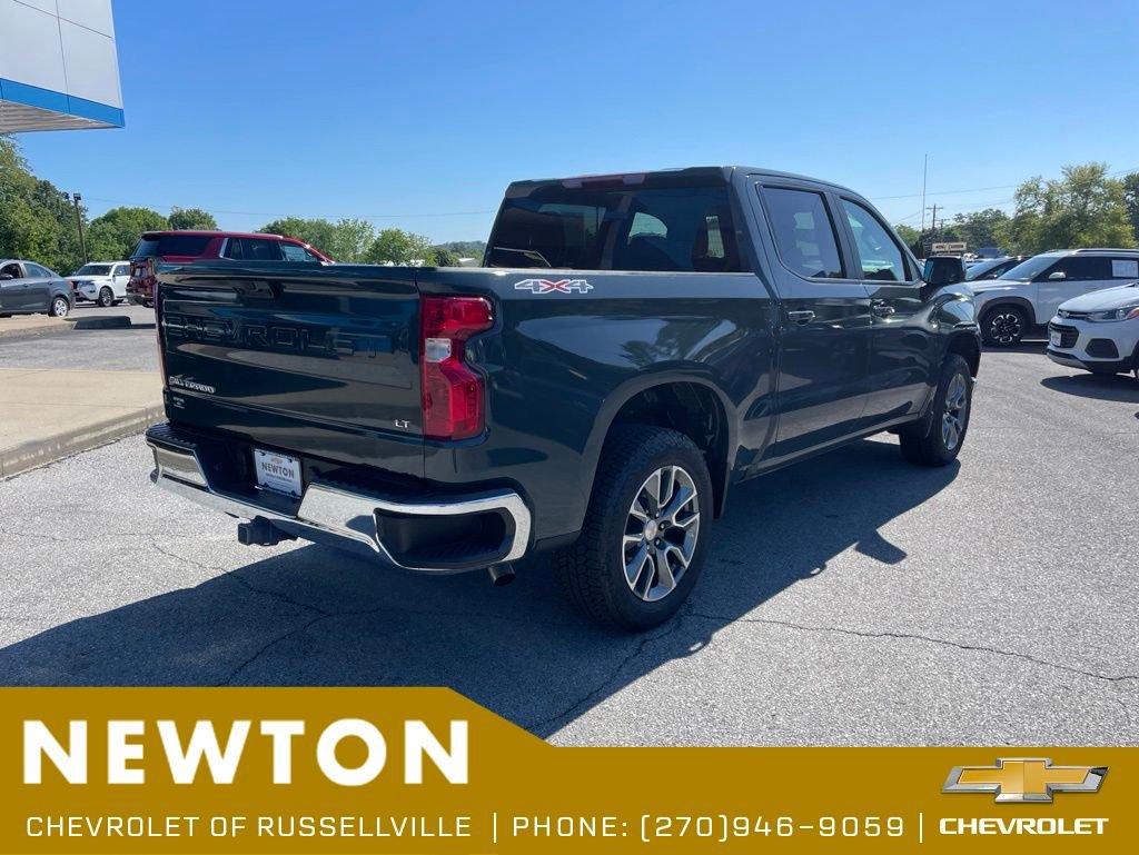 Used 2025 Chevrolet Silverado 1500 LT AWD/4WD image 31