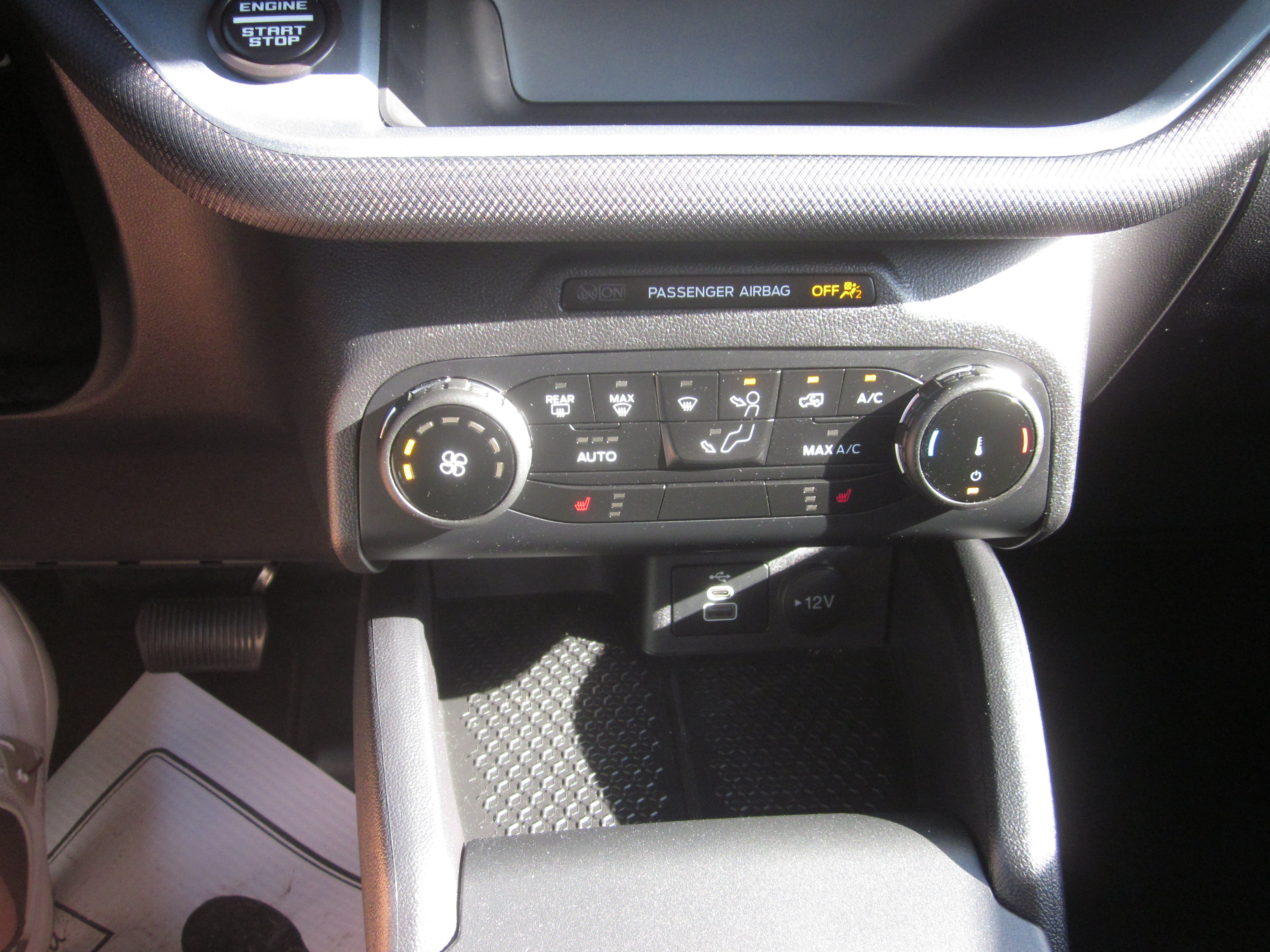 Used 2024 Ford Bronco Sport Badlands AWD/4WD image 16
