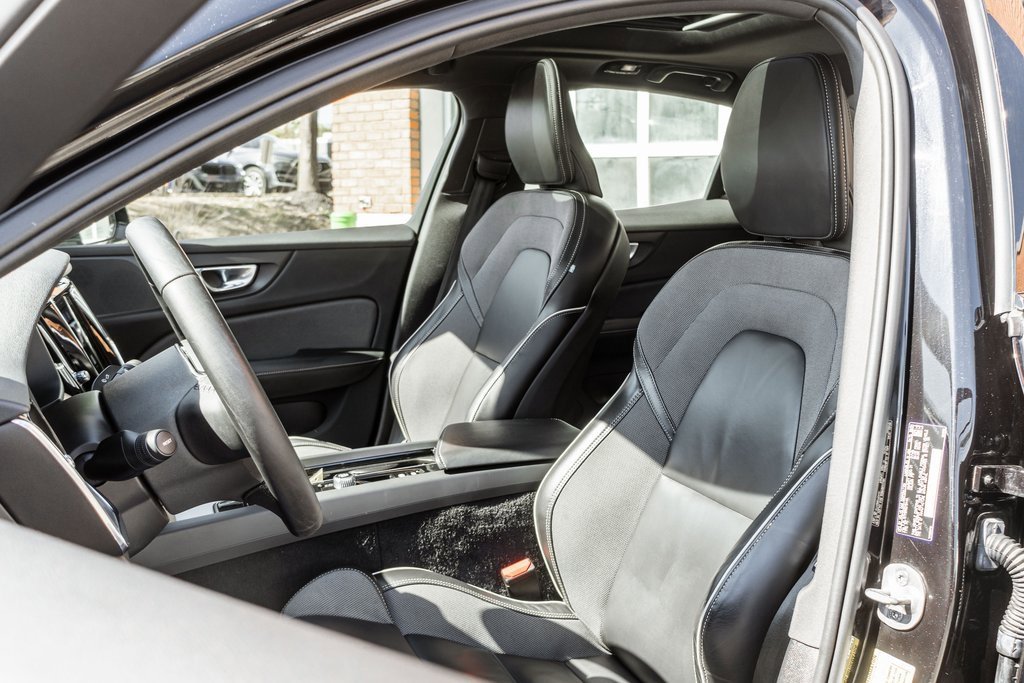 Used 2024 Volvo S60 B5 Plus image 5
