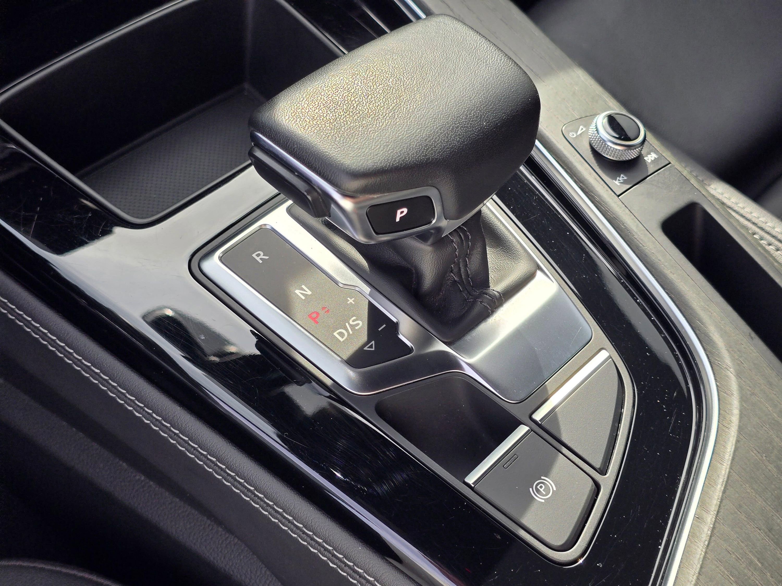 Used 2023 Audi A4 2.0T Prestige w/ Prestige Package image 17