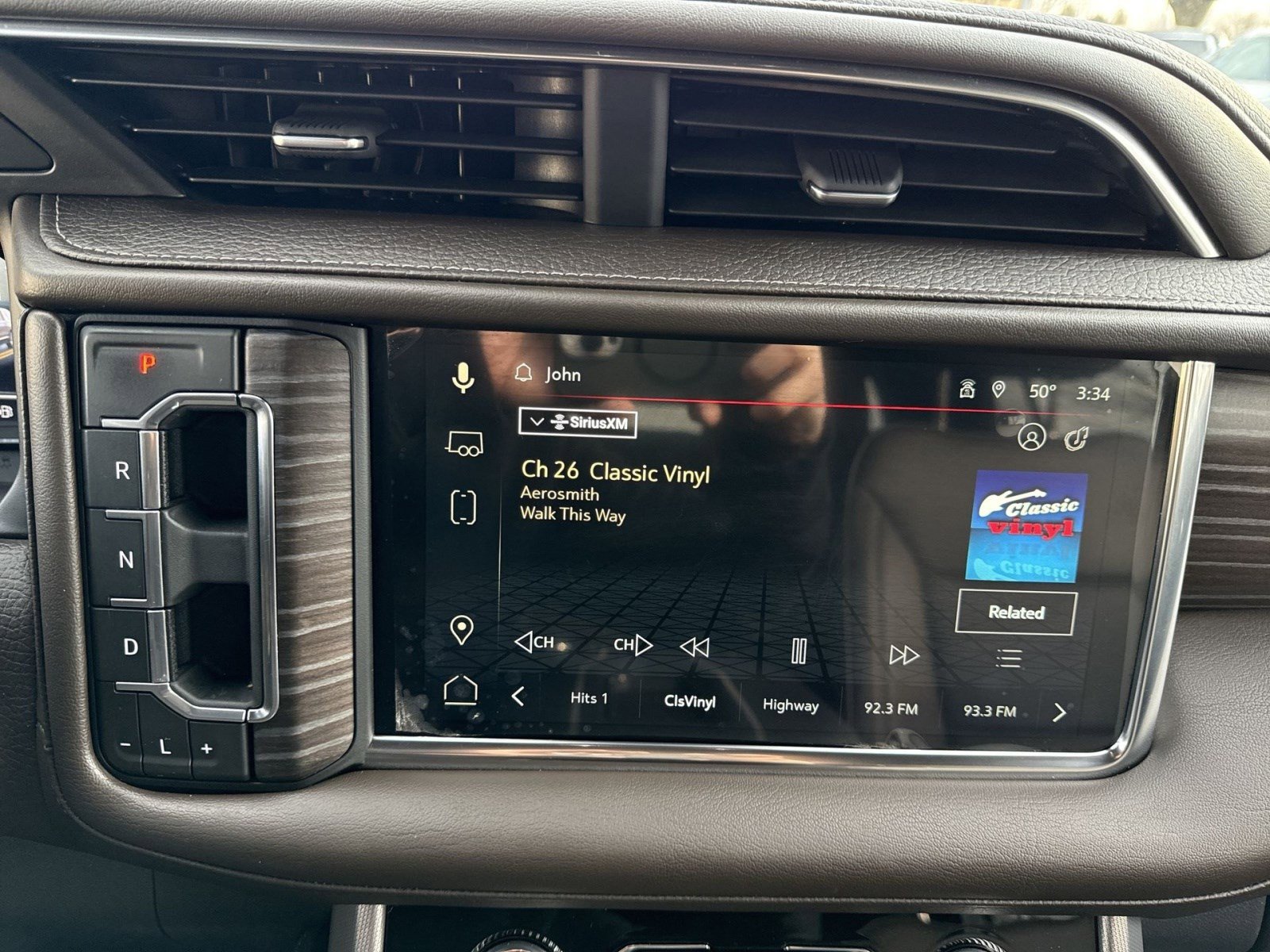 Used 2024 GMC Yukon Denali w/ Max Trailering Package image 18