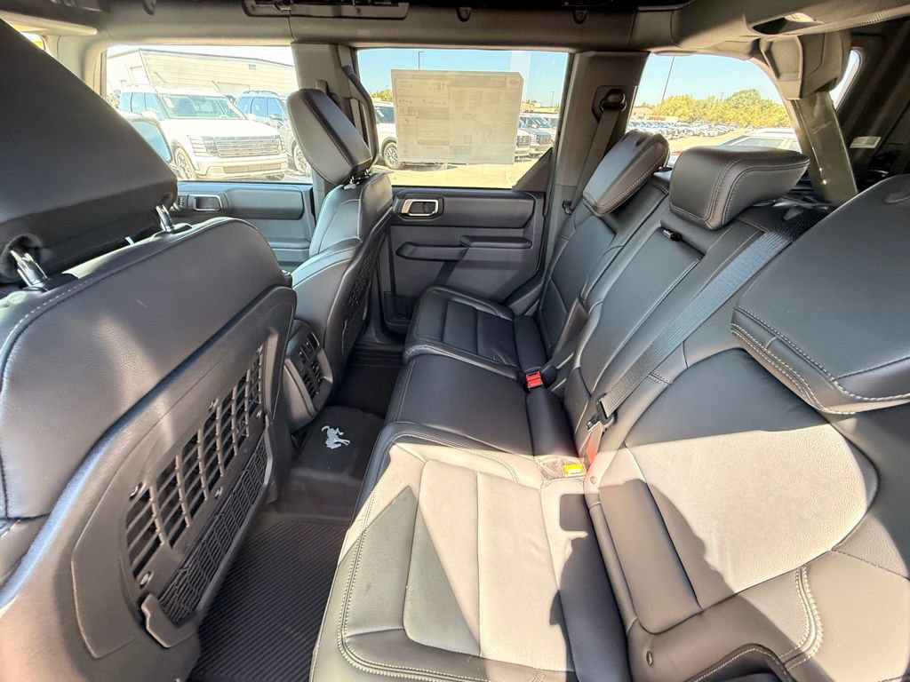 New 2025 Ford Bronco Badlands w/ Matte Film Protection Package image 15