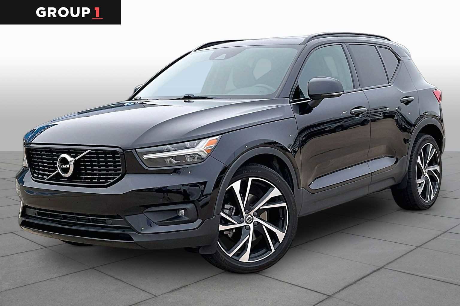 Used 2021 Volvo XC40 T5 R-Design w/ Climate Package