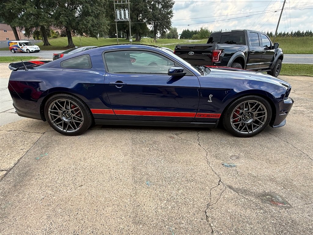 Used 2011 Ford Mustang Shelby GT500 w/ SVT Performance Pkg RWD image 6