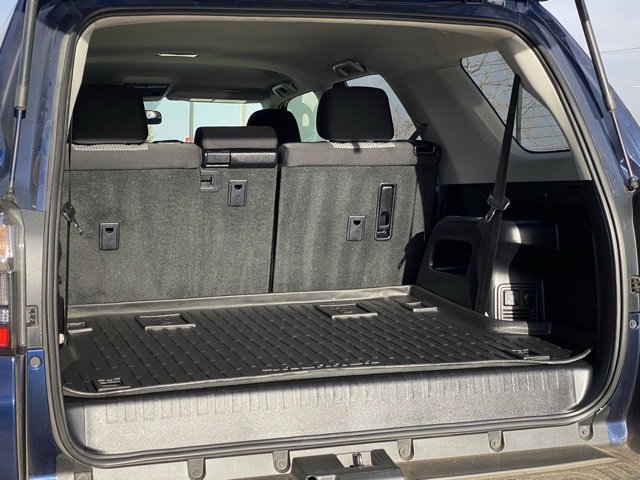 Used 2016 Toyota 4Runner SR5 image 25