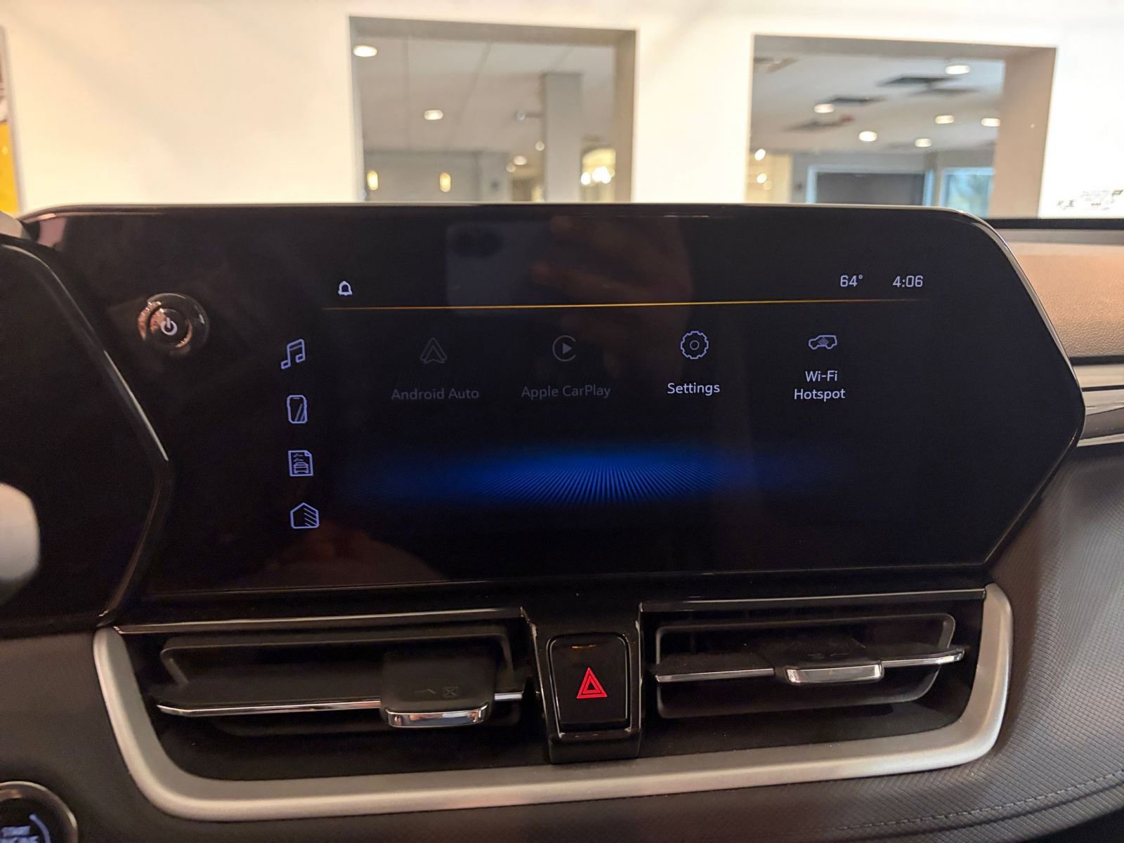 Used 2025 Chevrolet TrailBlazer LT image 22