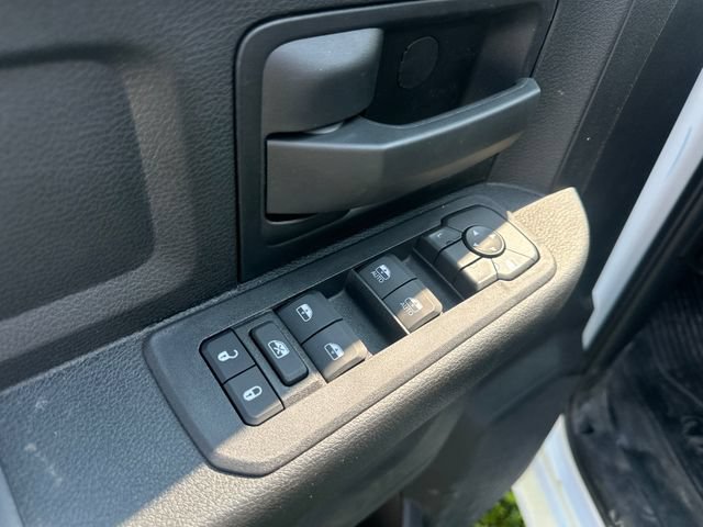 New 2026 RAM 5500 Tradesman w/ Chrome Appearance Group AWD/4WD image 14