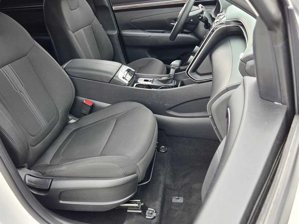 Used 2023 Hyundai Tucson SEL AWD/4WD image 16