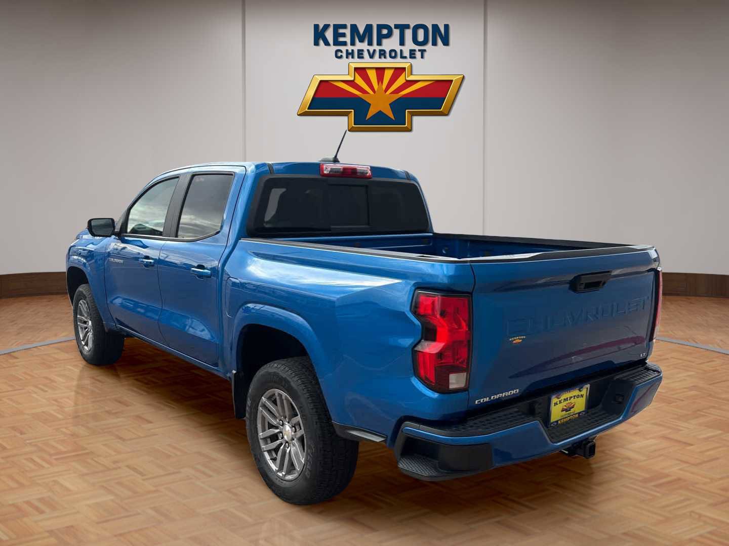 Used 2023 Chevrolet Colorado LT w/ LT Convenience Package II image 4