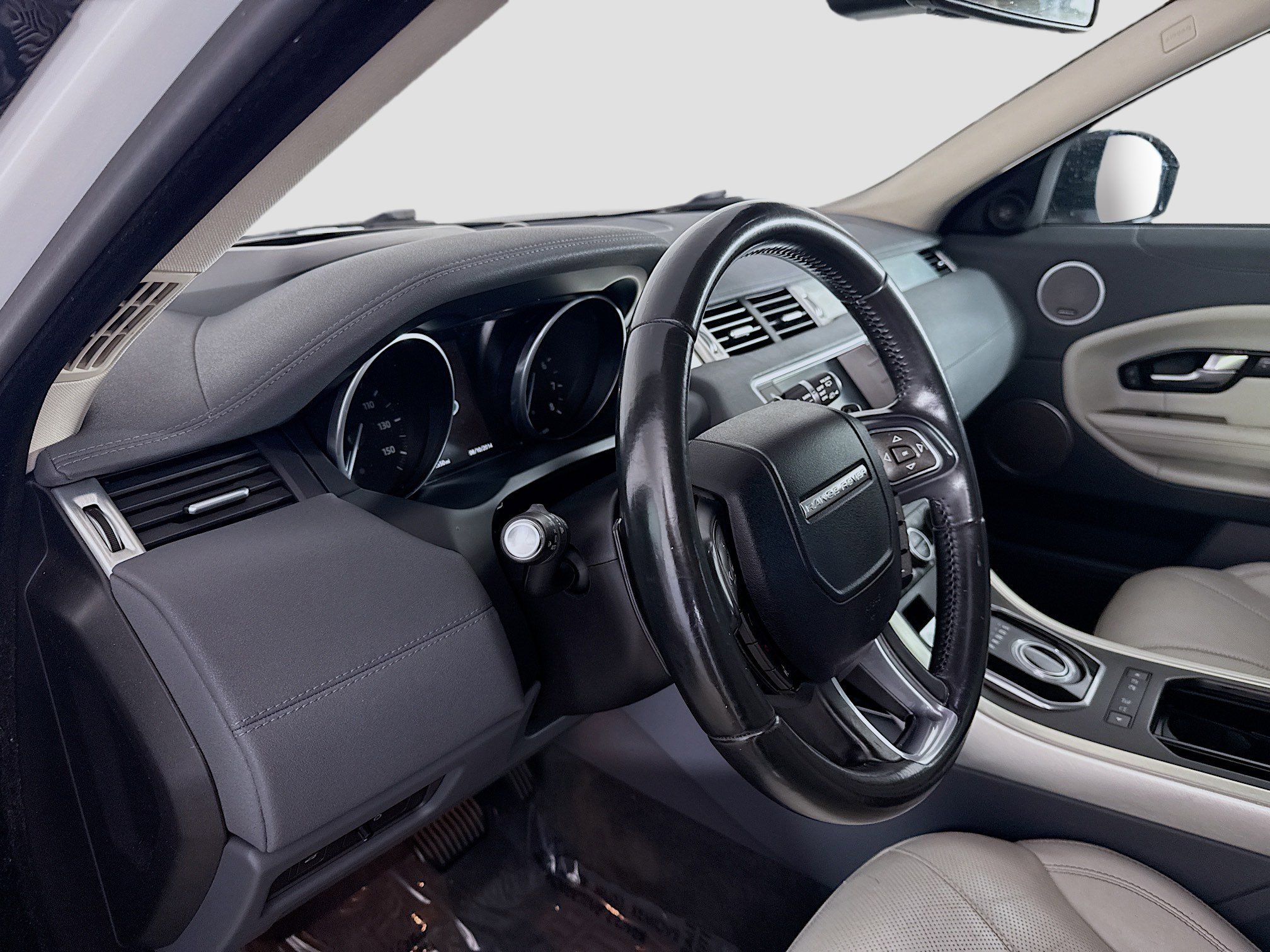 Used 2016 Land Rover Range Rover Evoque HSE image 23