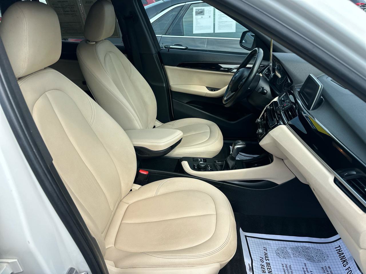 Used 2018 BMW X1 xDrive28i AWD/4WD image 19