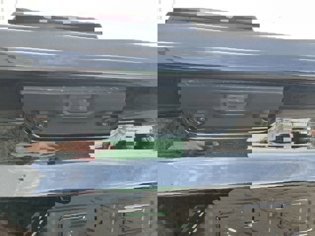 Used 2024 Chevrolet Silverado 1500 LT image 9