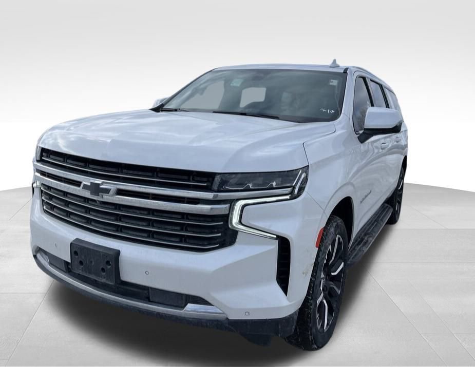 Used 2022 Chevrolet Suburban LT w/ LT Signature Plus Package image 4