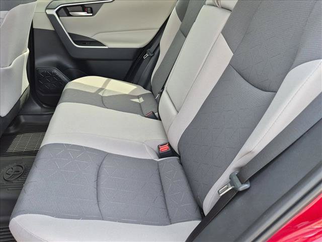 Used 2024 Toyota RAV4 XLE w/ Convenience Package AWD/4WD image 18