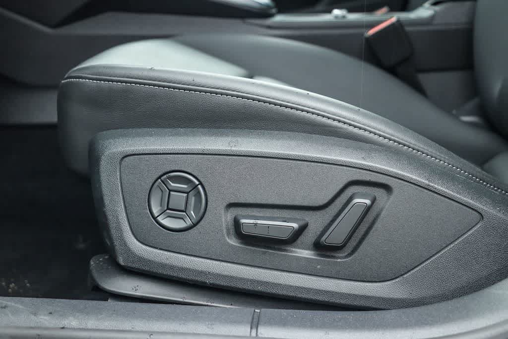 Used 2026 Audi A3 2.0T Premium Plus w/ Premium Plus Package AWD/4WD image 28