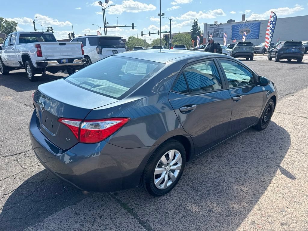 Used 2015 Toyota Corolla LE FWD image 12