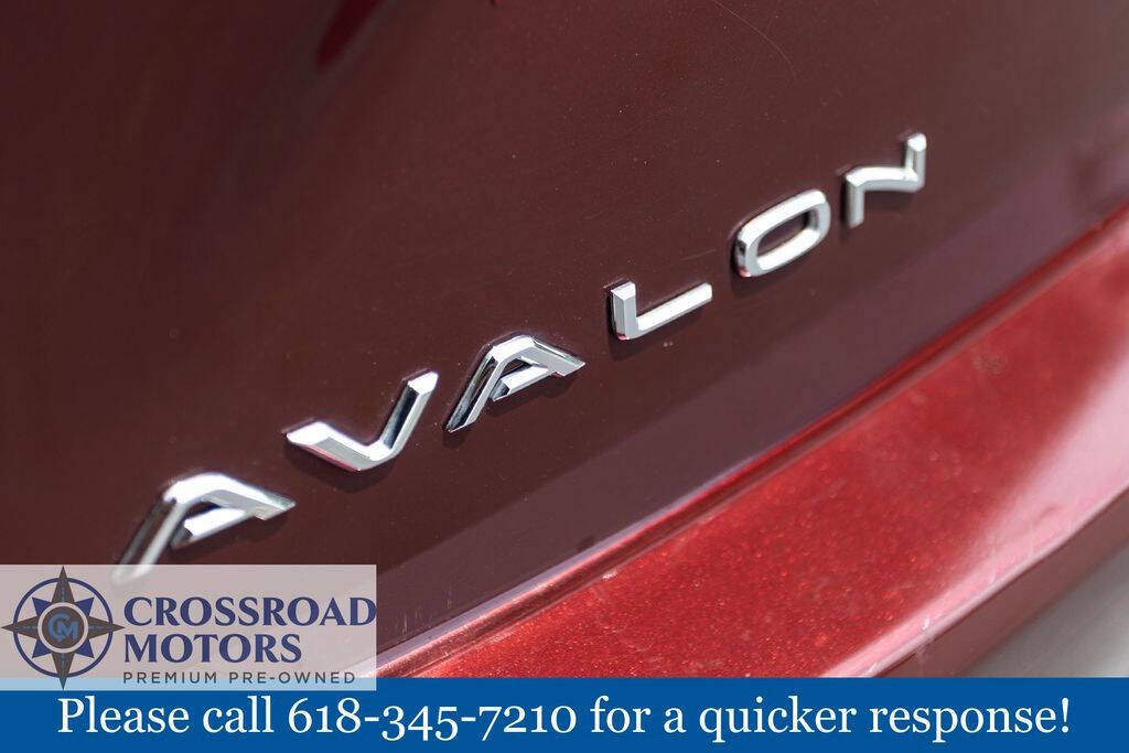 Used 2016 Toyota Avalon Limited FWD image 11