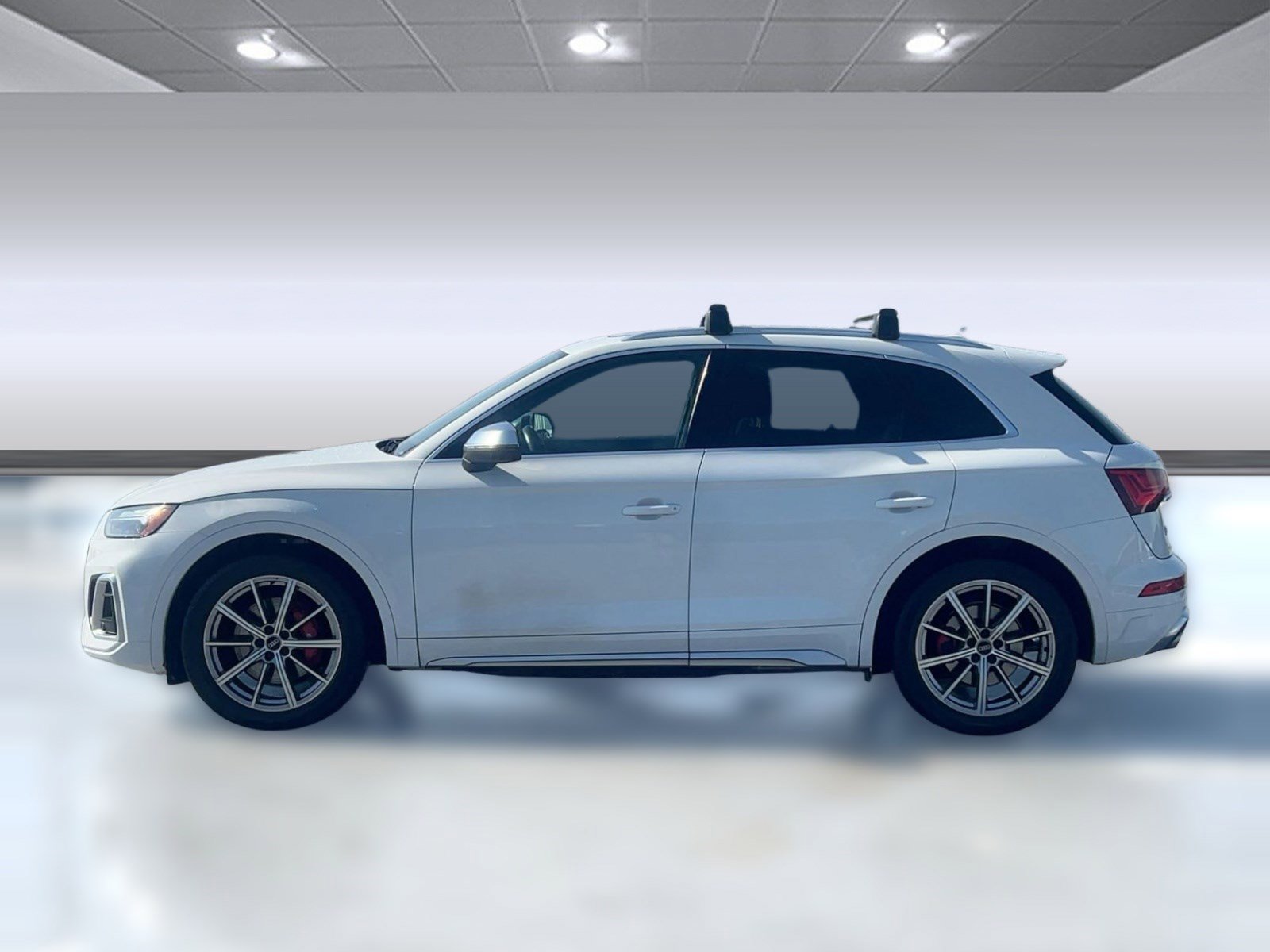 Used 2021 Audi SQ5 Premium Plus w/ Premium Plus Package image 2