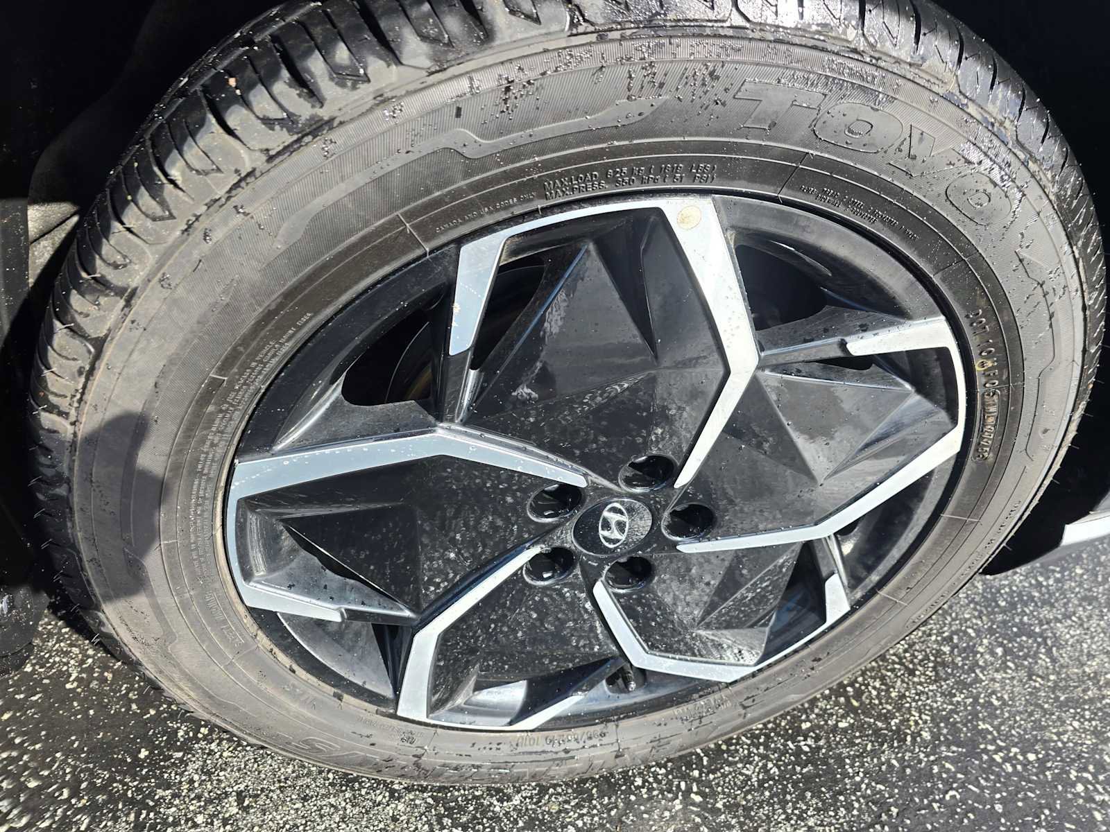 Used 2024 Hyundai Ioniq 5 SEL image 9