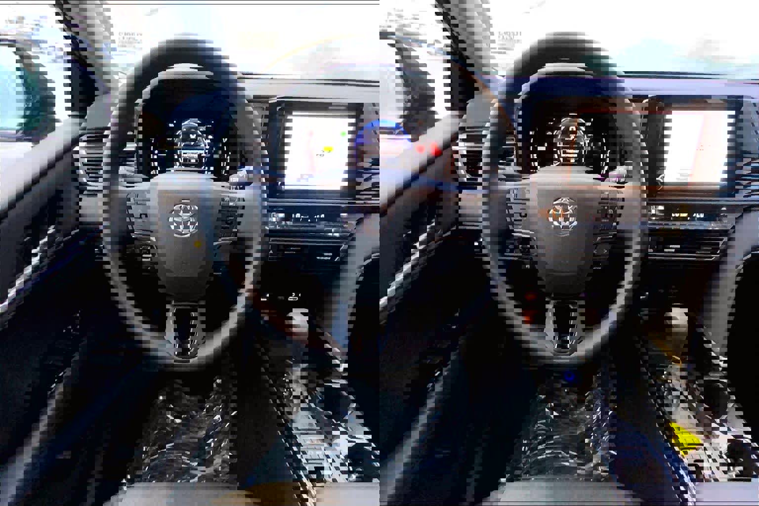 Used 2026 Toyota Camry LE image 6