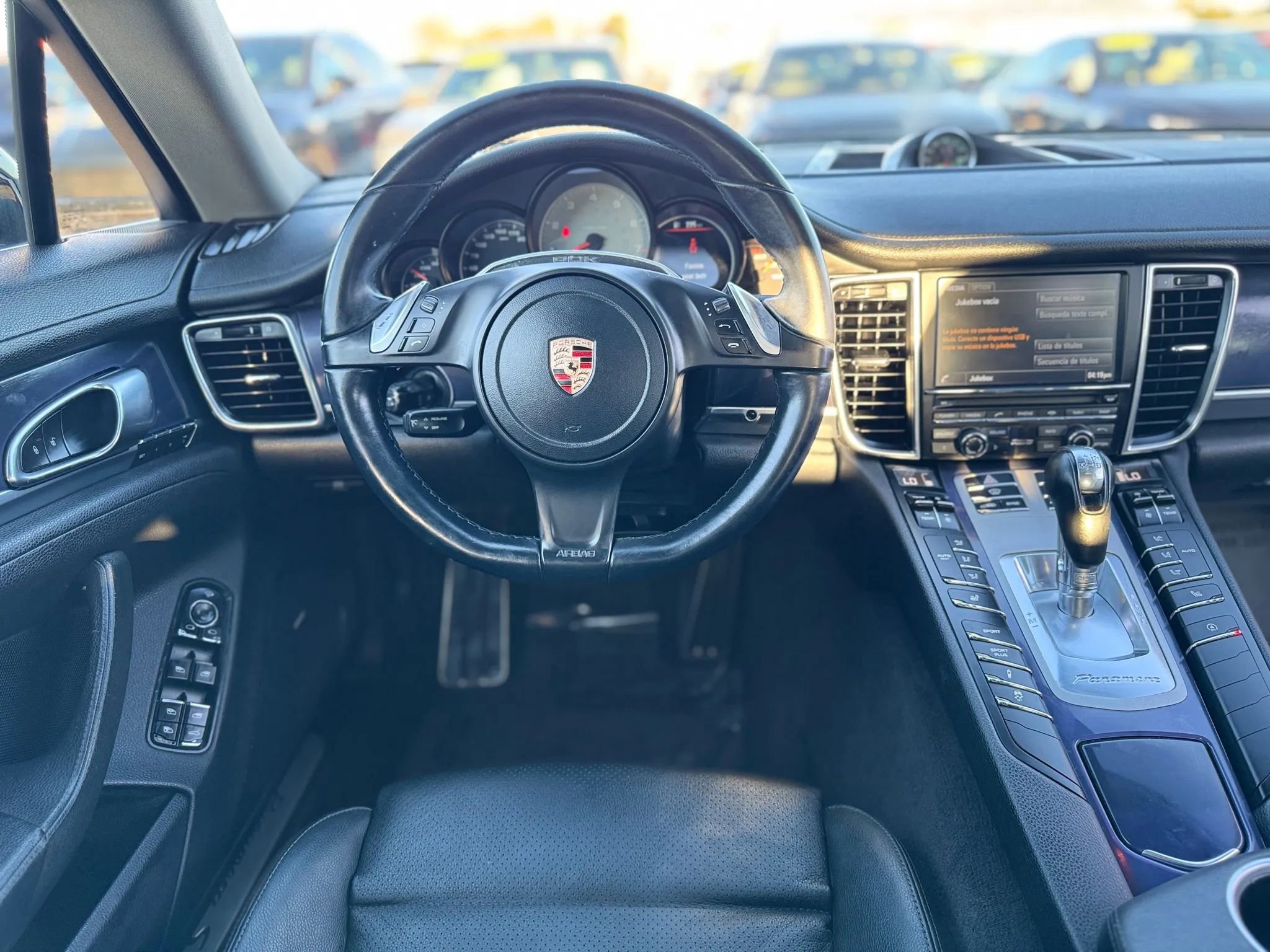 Used 2014 Porsche Panamera S image 20