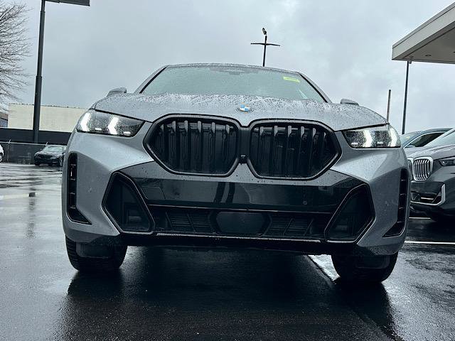 New 2026 BMW X6 xDrive40i image 2