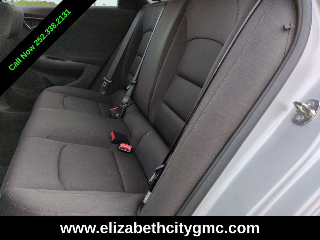 Used 2020 Chevrolet Malibu LS image 14