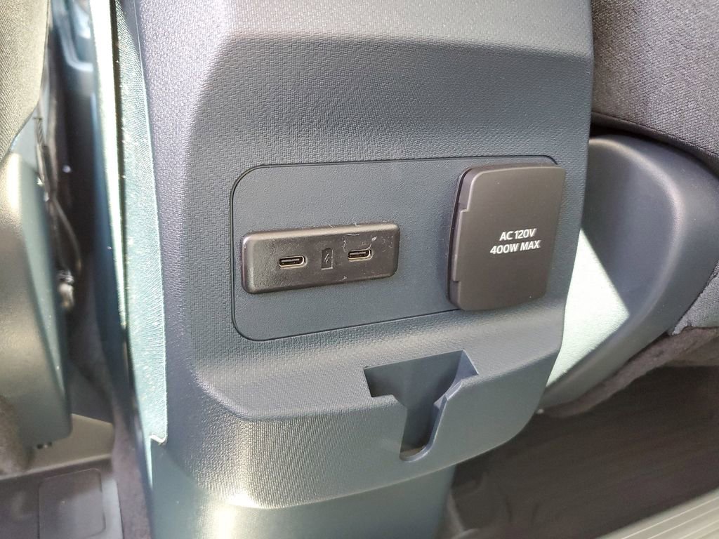 New 2025 Ford Maverick XLT w/ XLT Luxury Package image 10