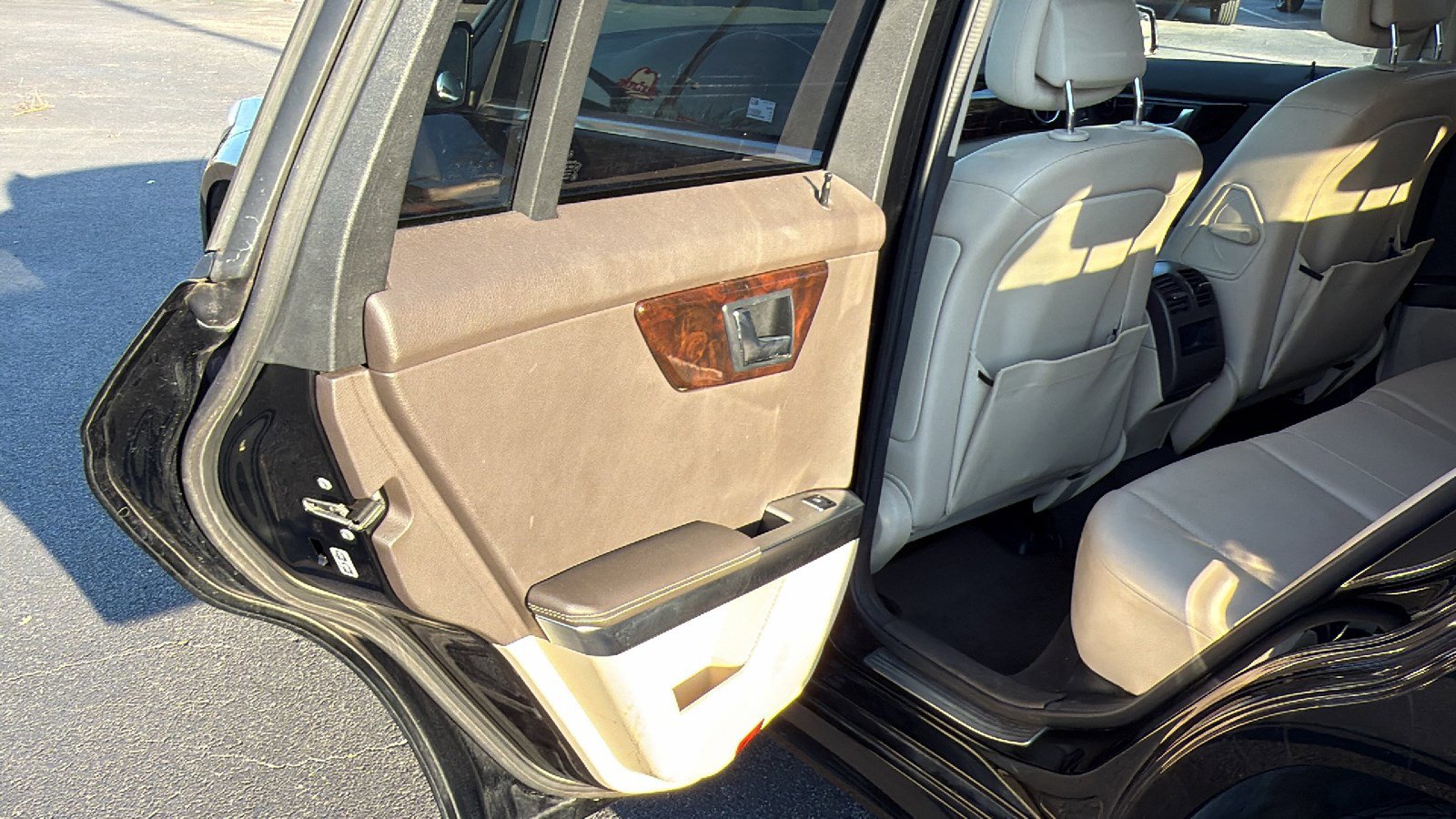 Used 2013 Mercedes-Benz GLK 350 2WD image 16