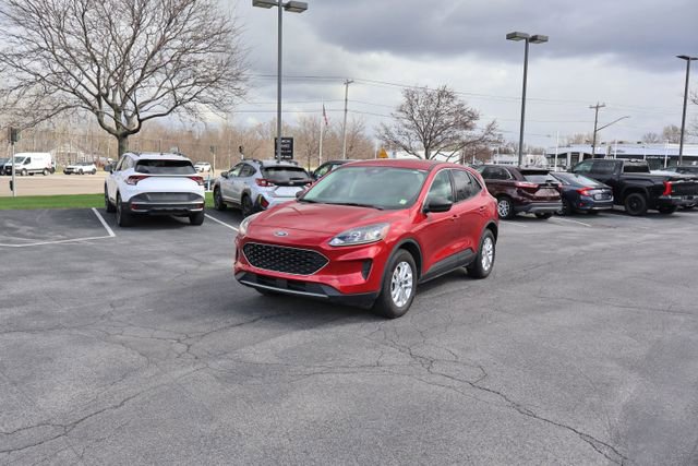 Used 2022 Ford Escape SE w/ Convenience Package AWD/4WD image 3
