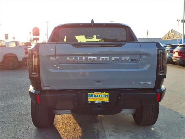 New 2025 GMC Hummer EV 2X image 8