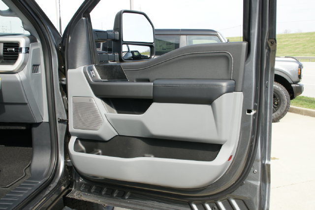New 2026 Ford F350 XLT w/ XLT Premium Package AWD/4WD image 38