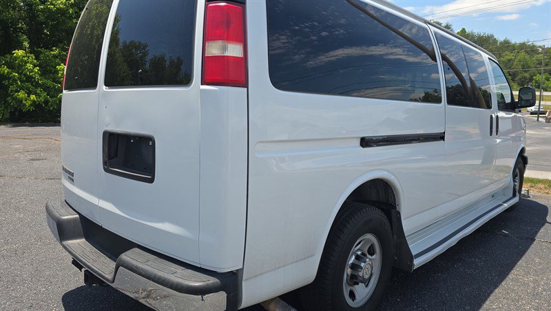 Used 2012 Chevrolet Express 3500 LT w/ LT Preferred Equipment Group RWD image 5