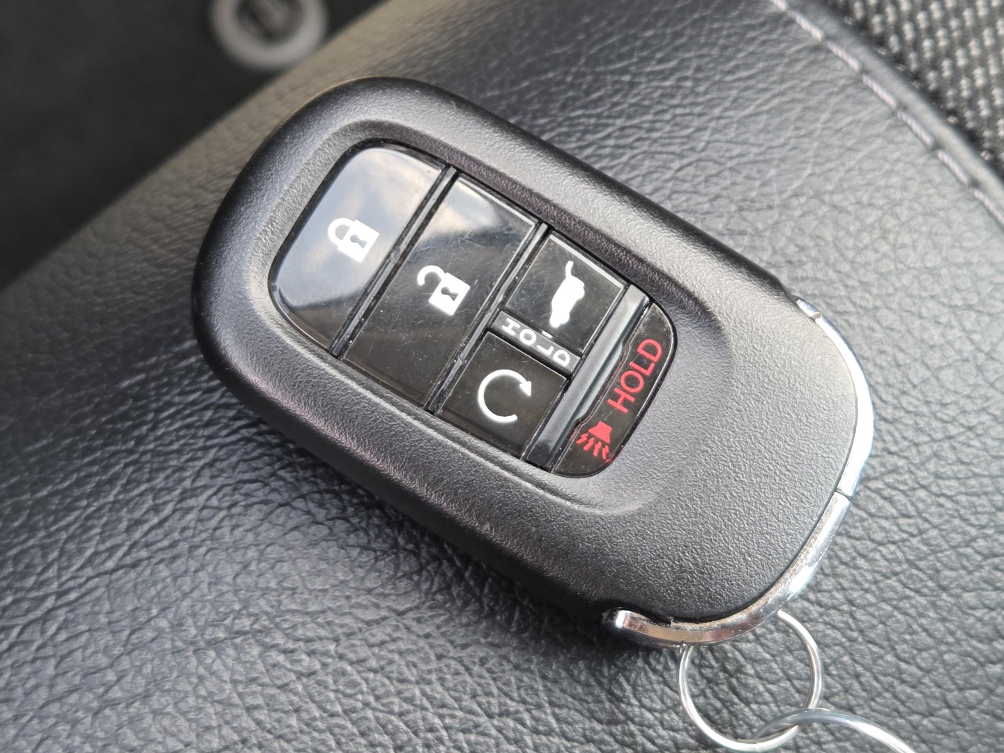 Used 2025 Honda Pilot Touring image 36