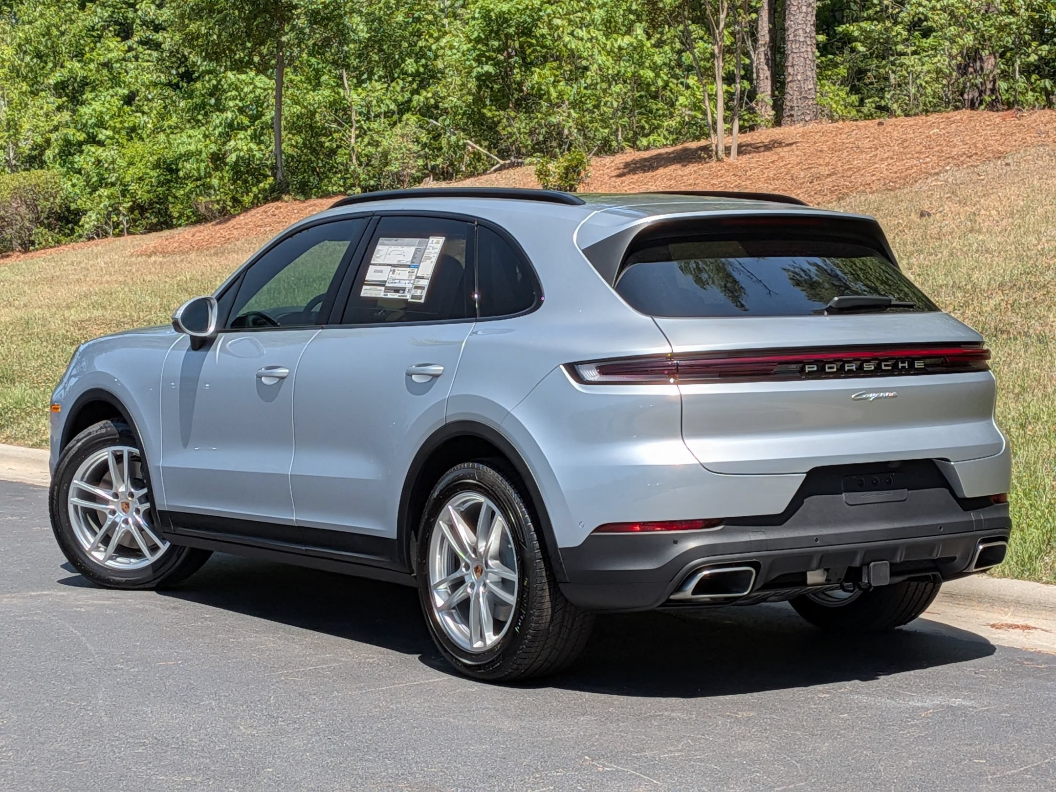 New 2026 Porsche Cayenne AWD/4WD image 3