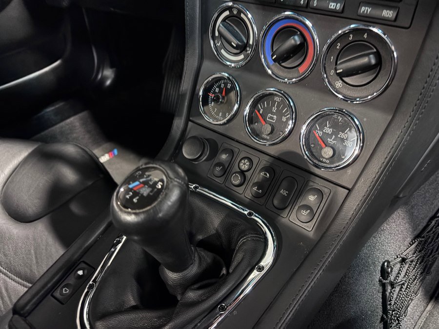 Used 2000 BMW Z3 image 29