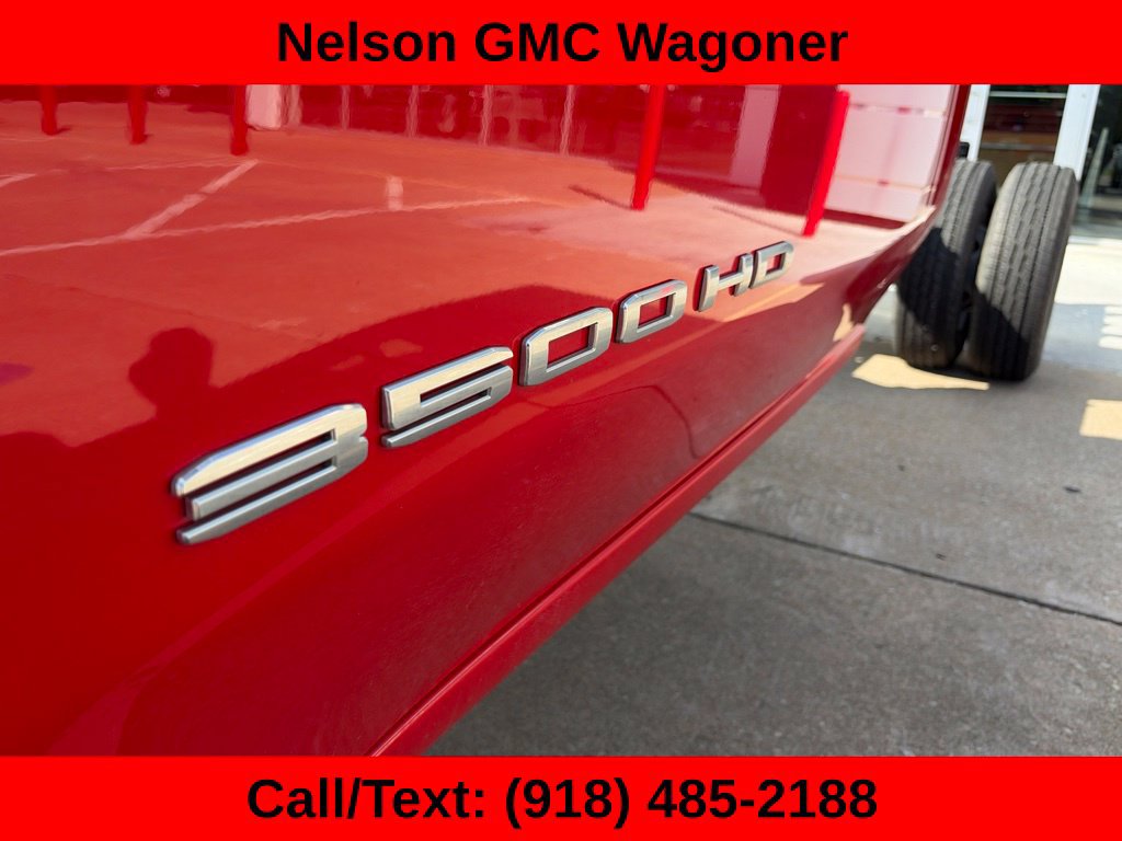 Used 2021 GMC Sierra 3500 4x4 Regular Cab w/ Convenience Package image 10