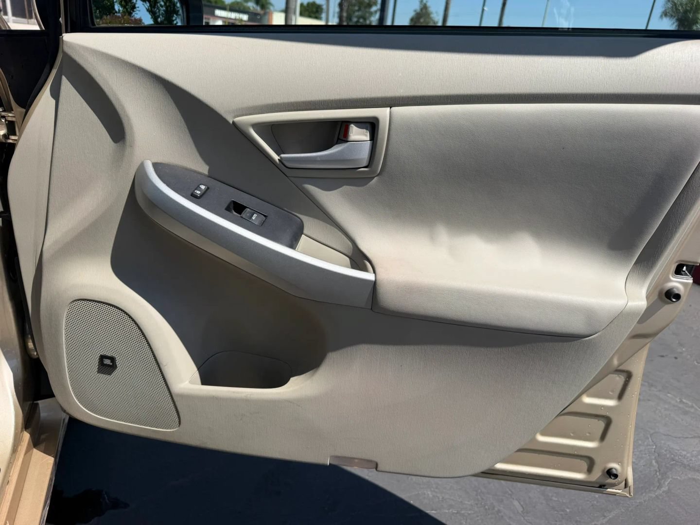 Used 2010 Toyota Prius Five FWD image 16