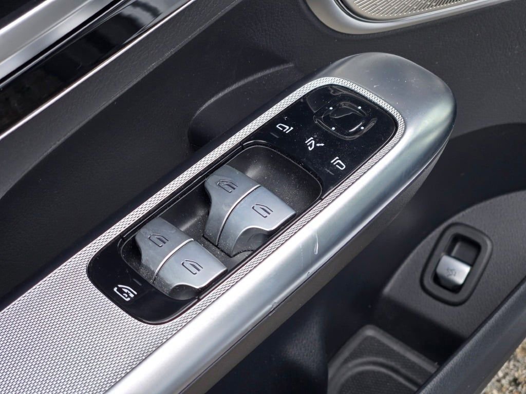 Used 2023 Mercedes-Benz GLC 300 4MATIC image 18