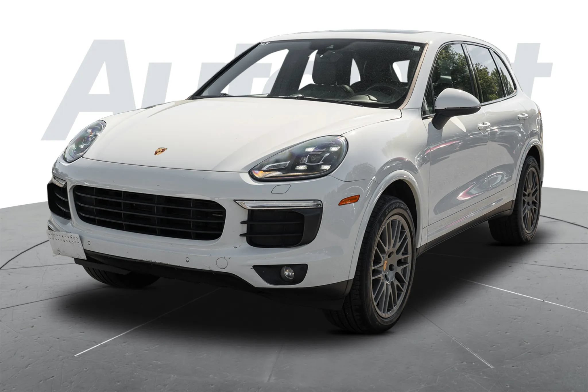 Used 2017 Porsche Cayenne AWD/4WD image 5