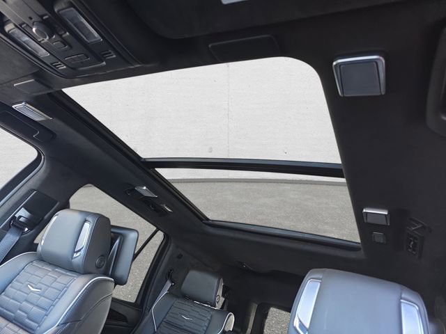 Certified 2024 Cadillac Escalade Sport Platinum image 33