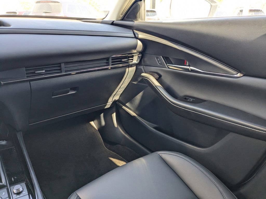 Used 2025 MAZDA CX-30 AWD 2.5 S w/ Preferred Package image 17