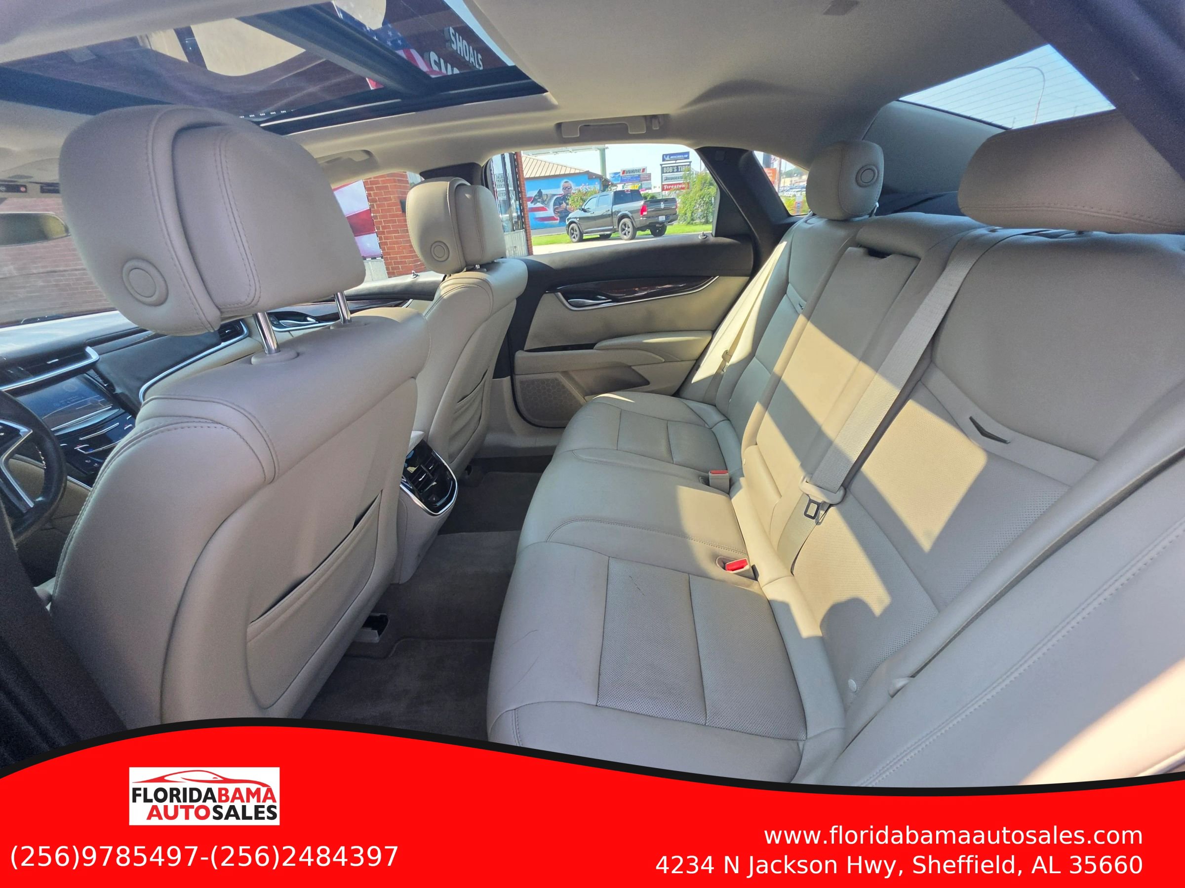 Used 2014 Cadillac XTS Luxury FWD image 17