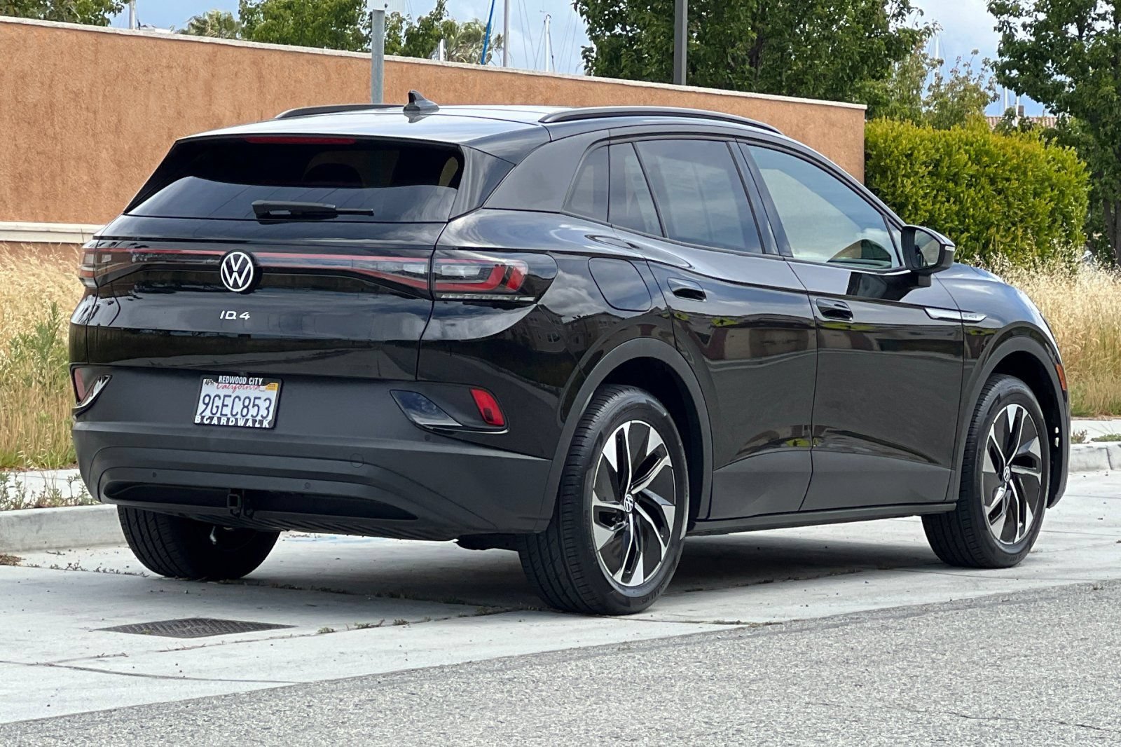 Used 2022 Volkswagen ID.4 Pro S AWD/4WD image 4