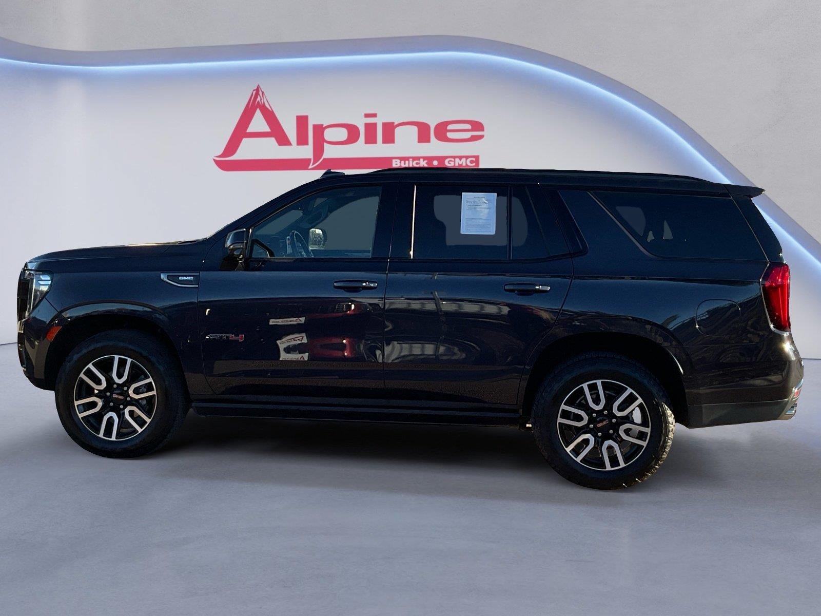 Certified 2024 GMC Yukon AT4 w/ AT4 Premium Package AWD/4WD image 2