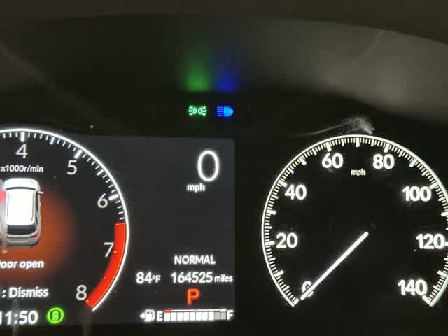 Used 2023 Honda Pilot Touring image 16