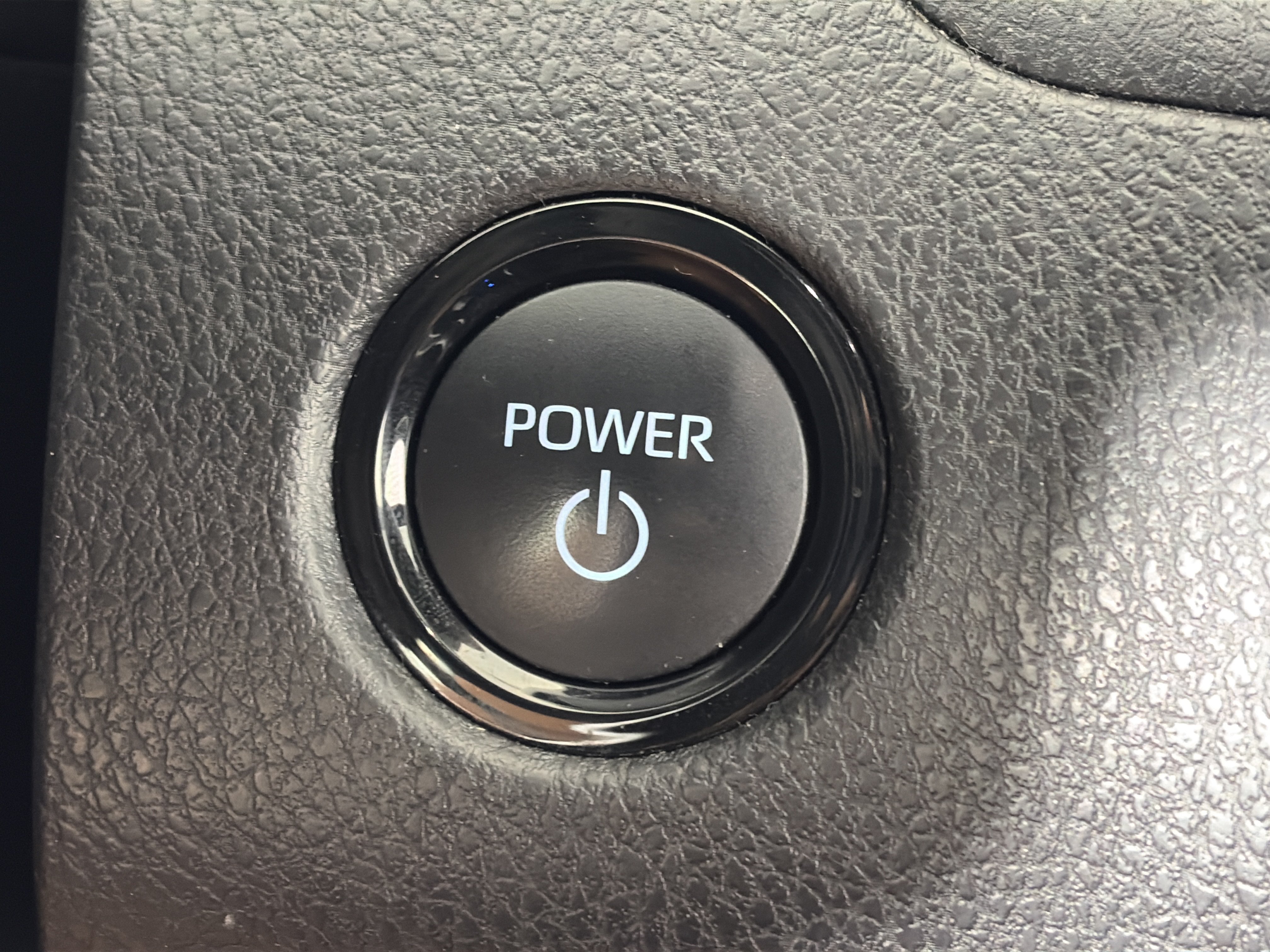 Used 2025 Toyota Camry SE FWD image 26