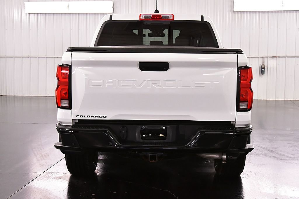 Used 2024 Chevrolet Colorado Z71 w/ LPO, Dark Essentials Package image 6