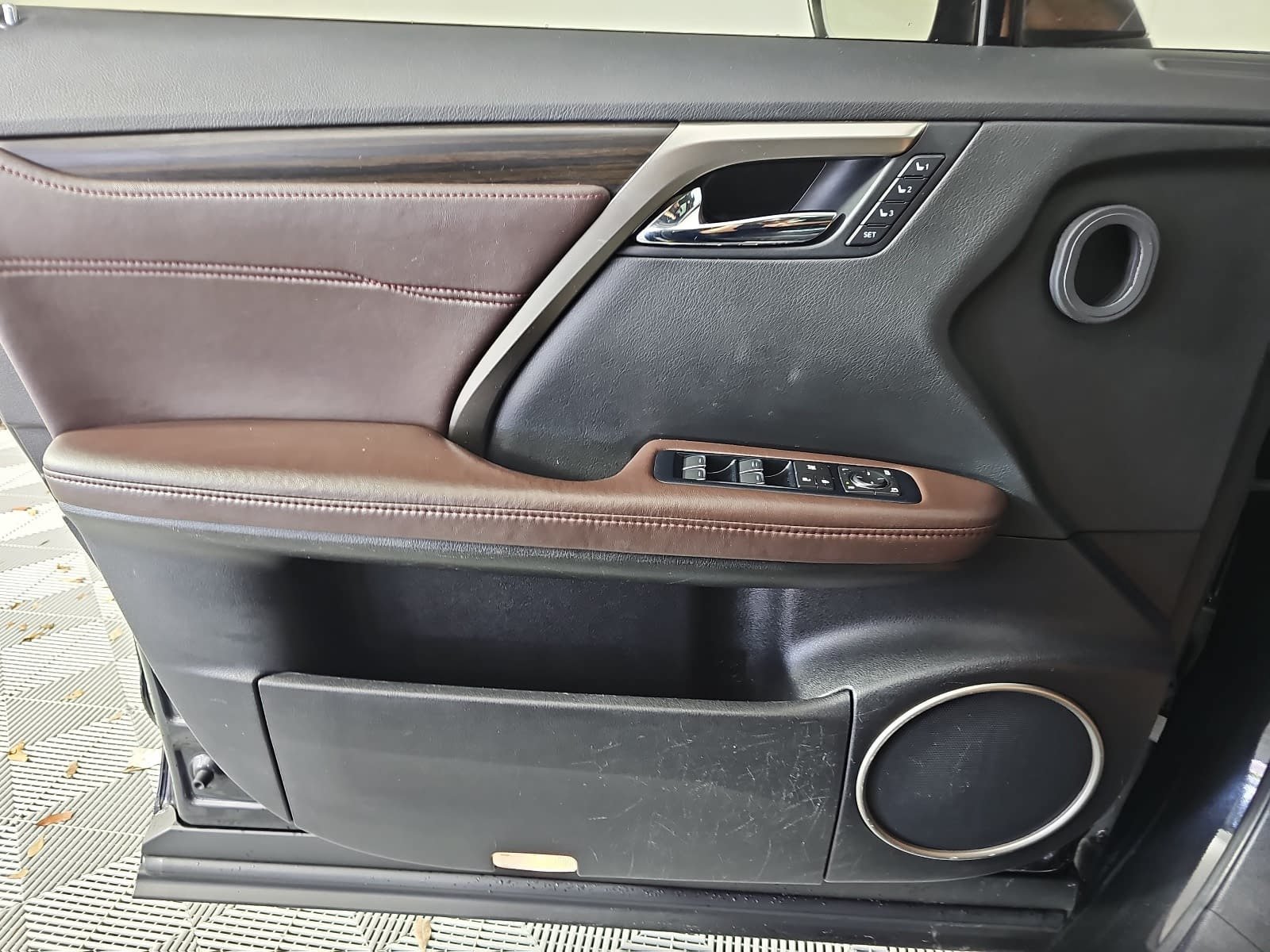 Used 2017 Lexus RX 350 FWD w/ Premium Package image 27