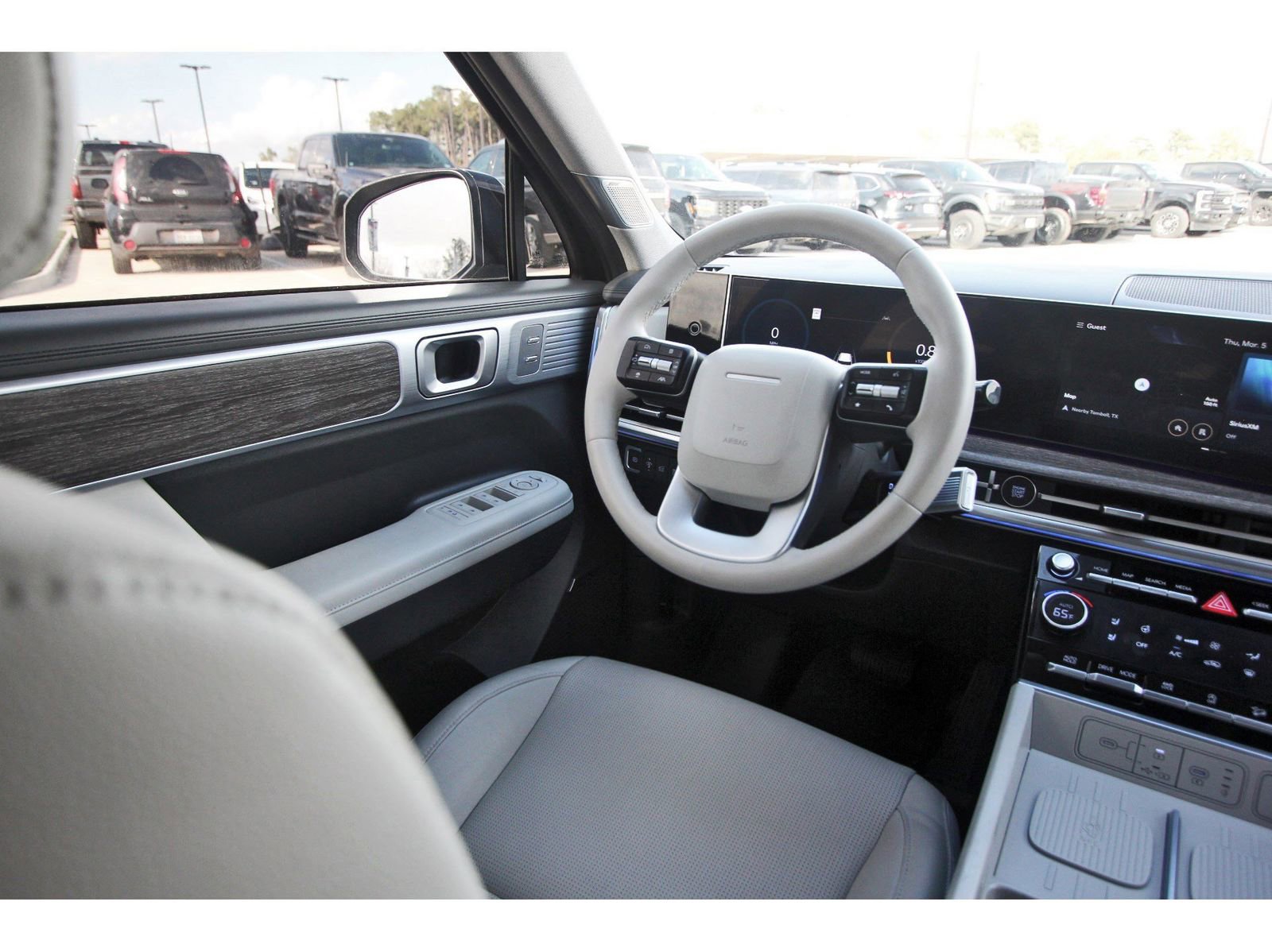 Used 2024 Hyundai Santa Fe Limited image 12